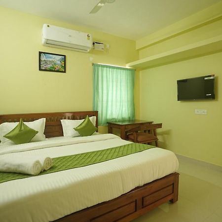 Le Leos Park Inn Pondicherry Eksteriør bilde