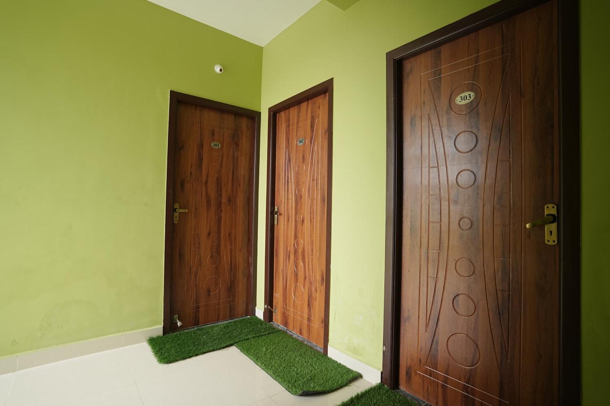 Le Leos Park Inn Pondicherry Eksteriør bilde